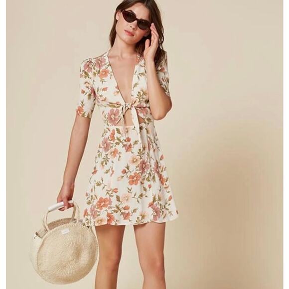 Reformation Dresses & Skirts - Reformation Grace dress size 2 beige floral C9